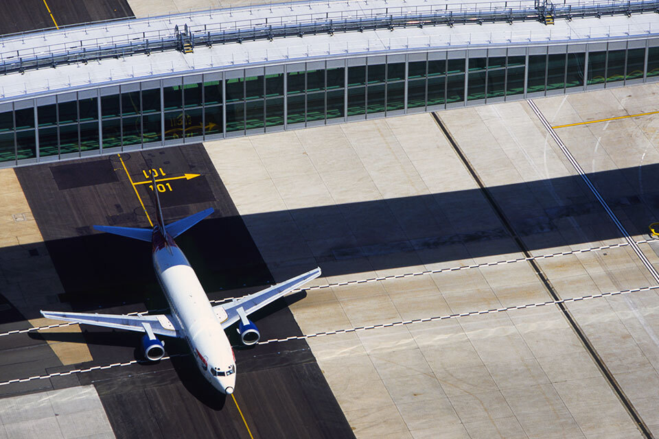 Gatwick abrirá a segunda pista enquanto o governo ganhar desafio legal