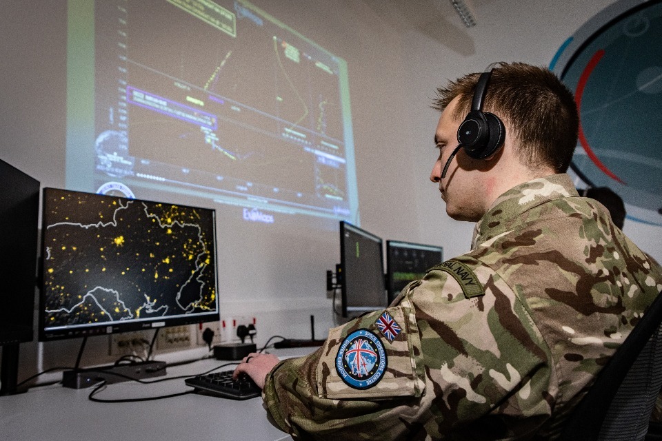 Imagem relacionada à notícia: Novo sistema espacial feito no Reino Unido para ajudar a proteger os satélites militares