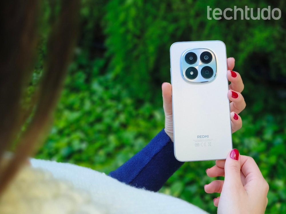 Redmi Note 15 Pro aposta em câmera de 200 MP e bateria de longa duração para entregar um conjunto equilibrado sem pesar tanto no bolso — Foto: Julia Rabaça/TechTudo
