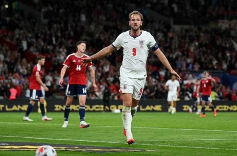 Kane brilha e coloca a Inglaterra nas quartas da Liga das Nações