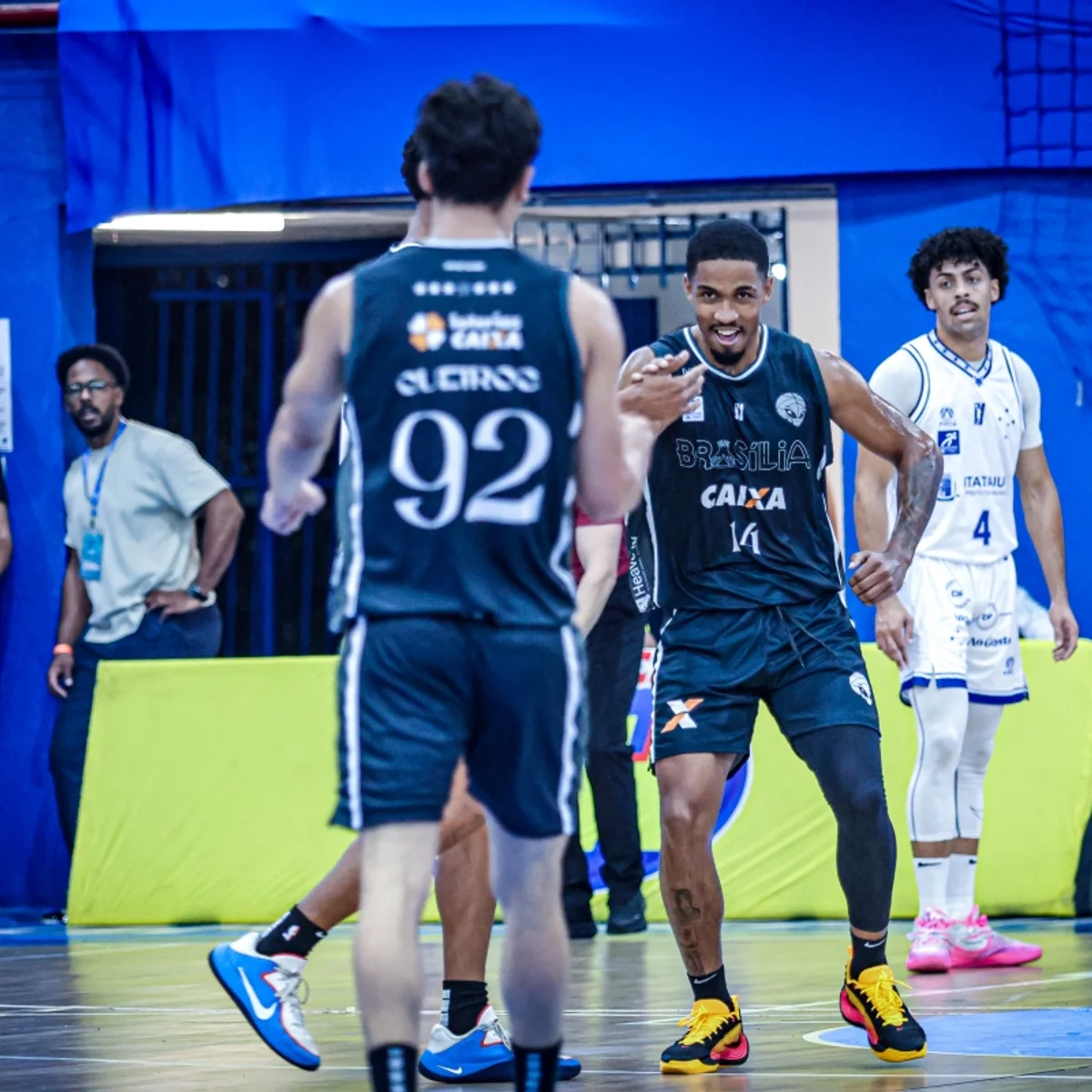 Torneio Abertura: Brasília Basquete se recupera no fim e vence o Cruzeiro