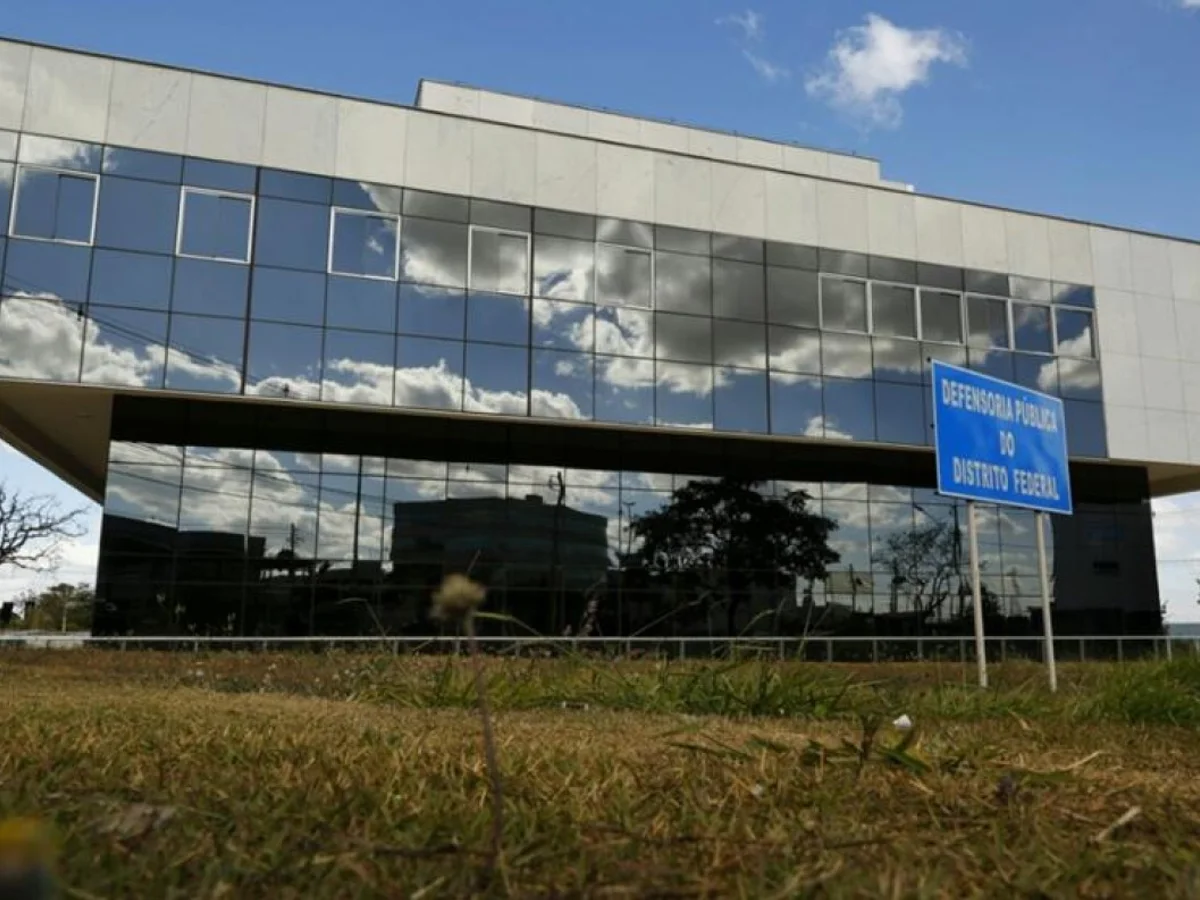 Projeto dá bolsas de estudos integrais para alunos da rede pública do DF