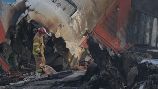 O avião fez 13 voos em 48 horas, revelou agência pública — Foto: Chang W. Lee/The New York Times