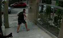Grupo invade ônibus, expulsa motorista e incendeia veículo em Sete Lagoas, na Grande BH