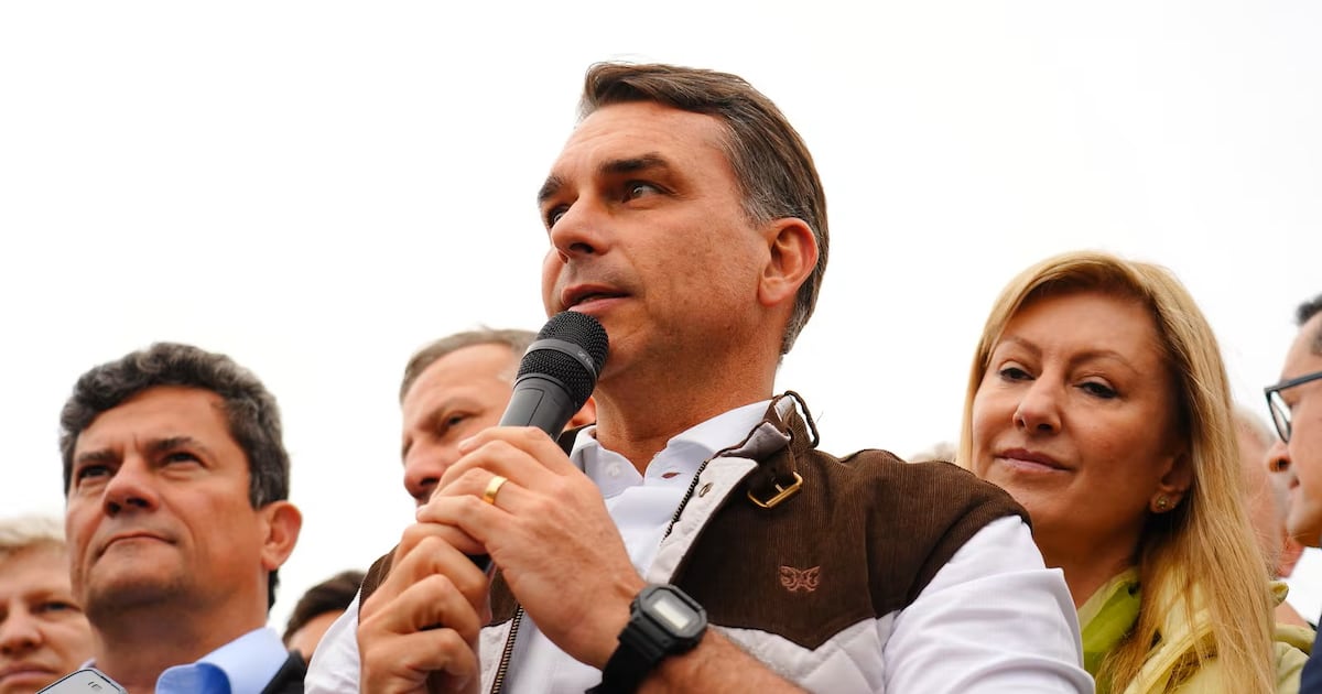 Qual o futuro da família Bolsonaro após as eleições? Derrota pode reorganizar nomes da direita