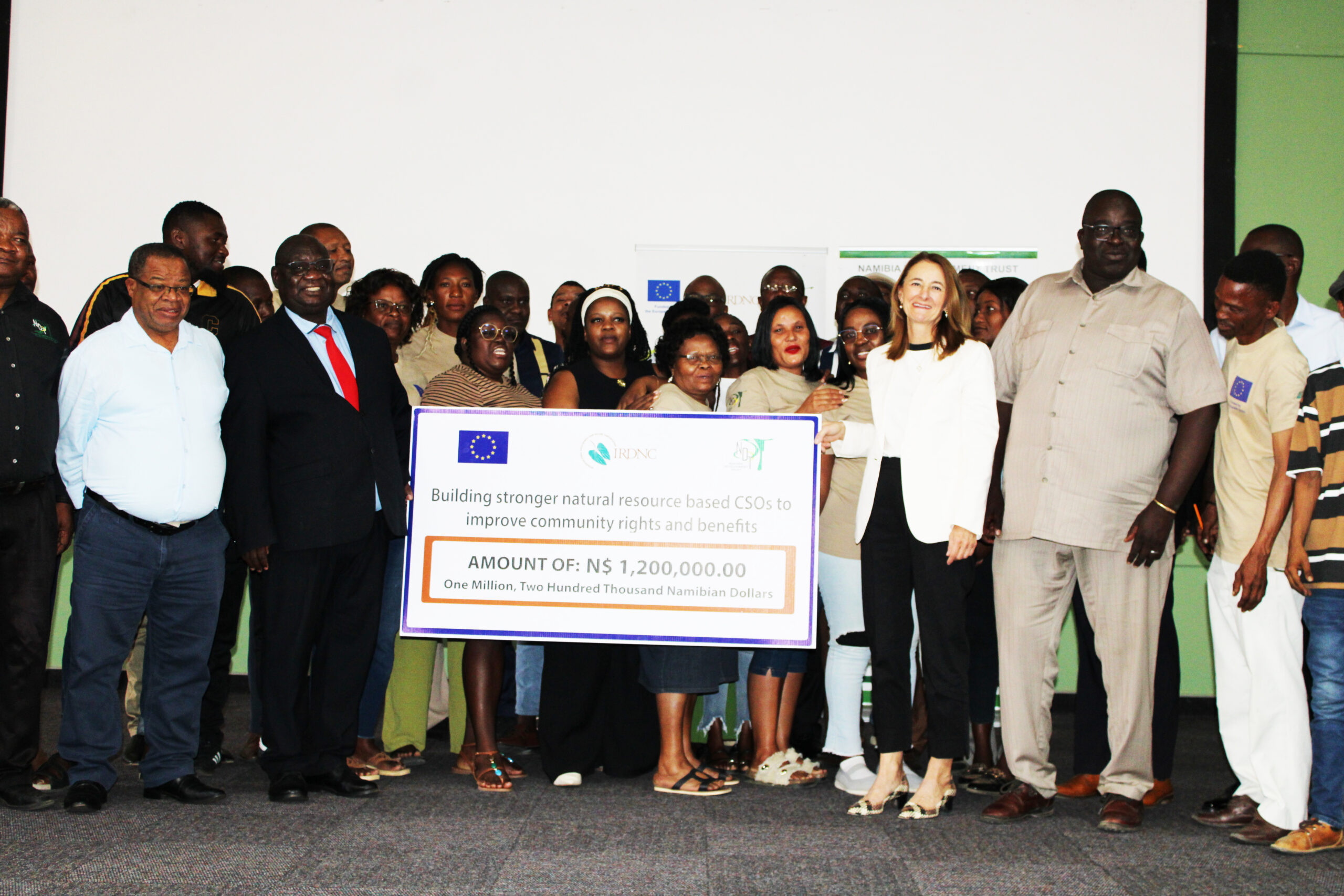 A opção de retomar a adesão à UE está entre as alternativas para o Reino Unido