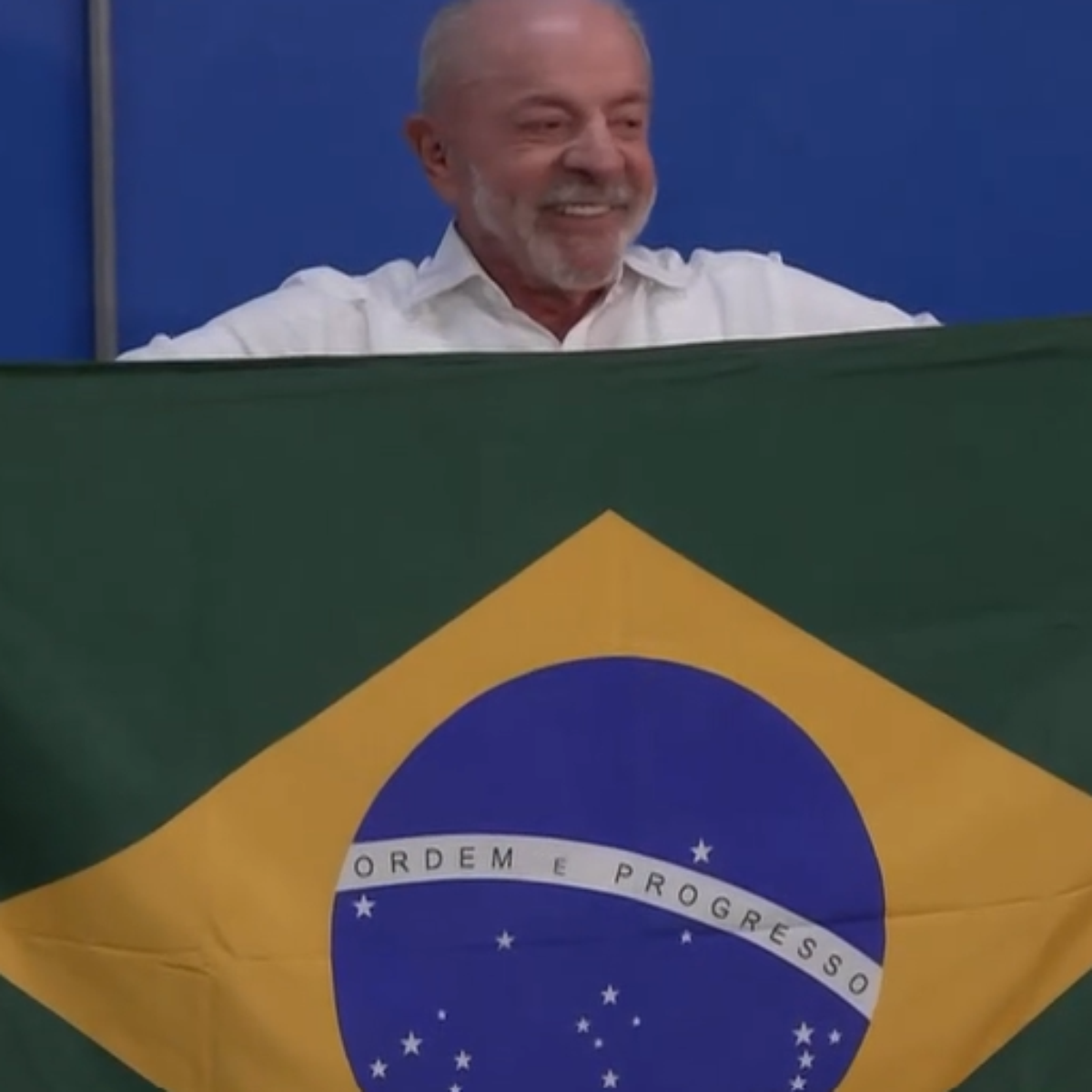 Lula diz que nunca pensou em disputar eleição com 'miliciano'