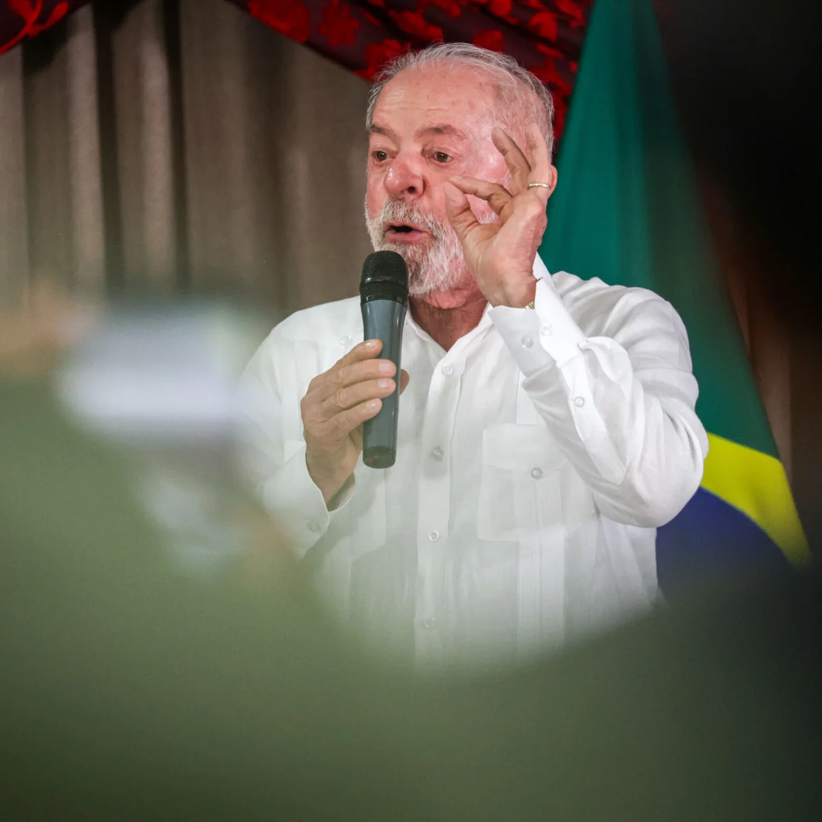 Em anúncio de pacote para MEIs, Lula diz que economia está "longe do ideal"