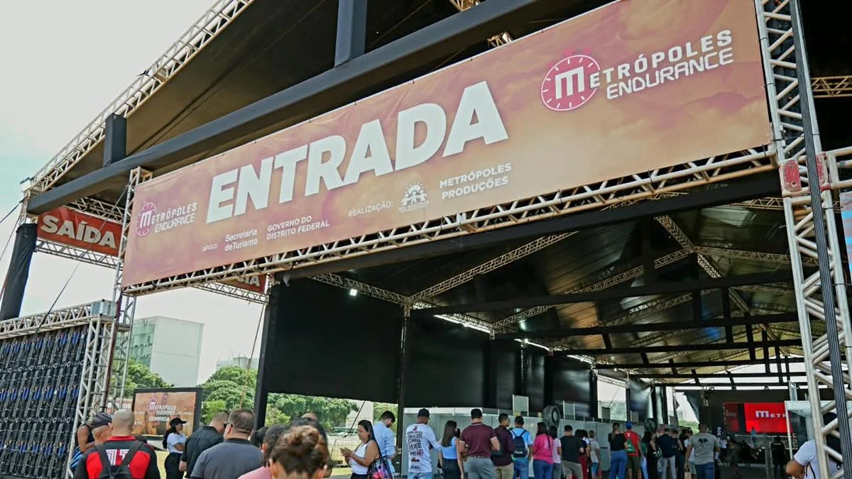 Vila do Metrópoles Endurance Corrida reúne estandes de esporte e bem-estar