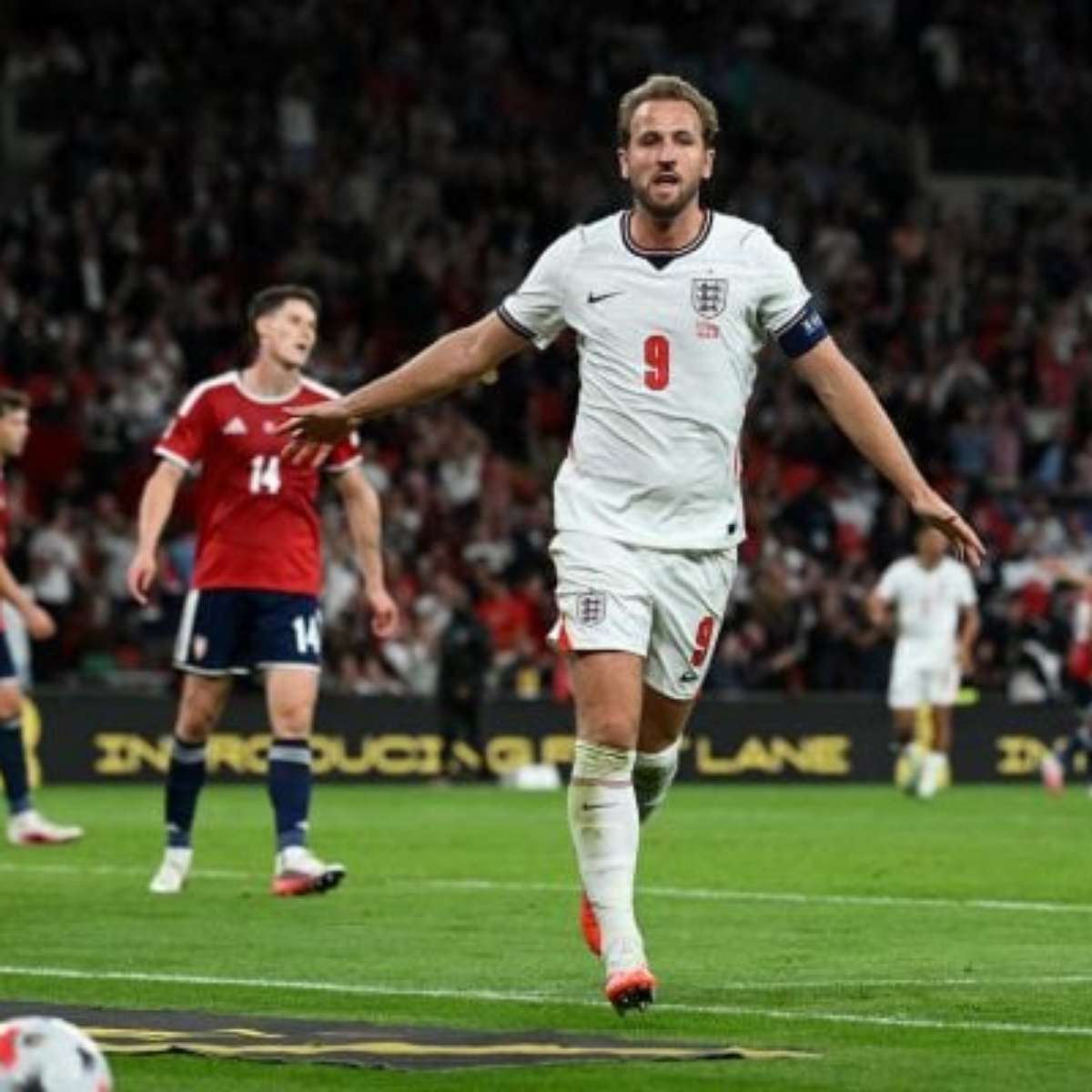 Kane brilha e coloca a Inglaterra nas quartas da Liga das Nações