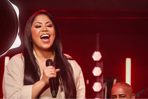 Quem é Gisele Nascimento, cantora gospel cujo filho é suspeito de matar tio