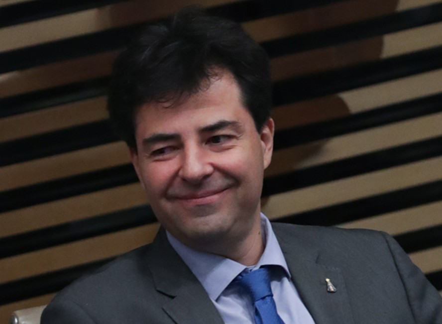 Em rede social, Sachsida diz que ajuste fiscal vai mirar excessos e preservar programas sociais
