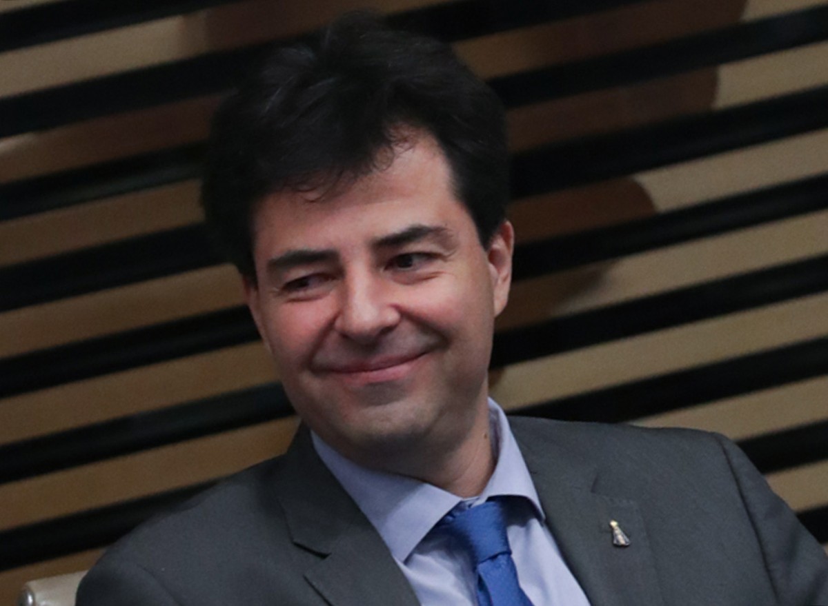 Em rede social, Sachsida diz que ajuste fiscal vai mirar excessos e preservar programas sociais