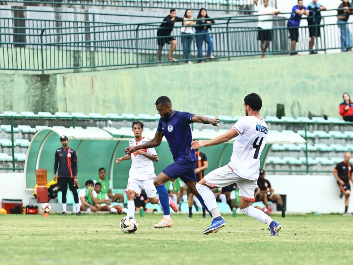 Candangão Série B: Taguatinga e Legião empatam no jogo de ida da semifinal