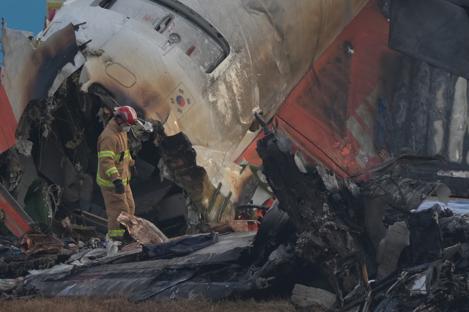O avião fez 13 voos em 48 horas, revelou agência pública — Foto: Chang W. Lee/The New York Times