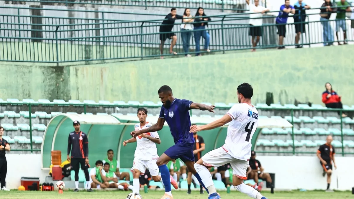 Candangão Série B: Taguatinga e Legião empatam no jogo de ida da semifinal