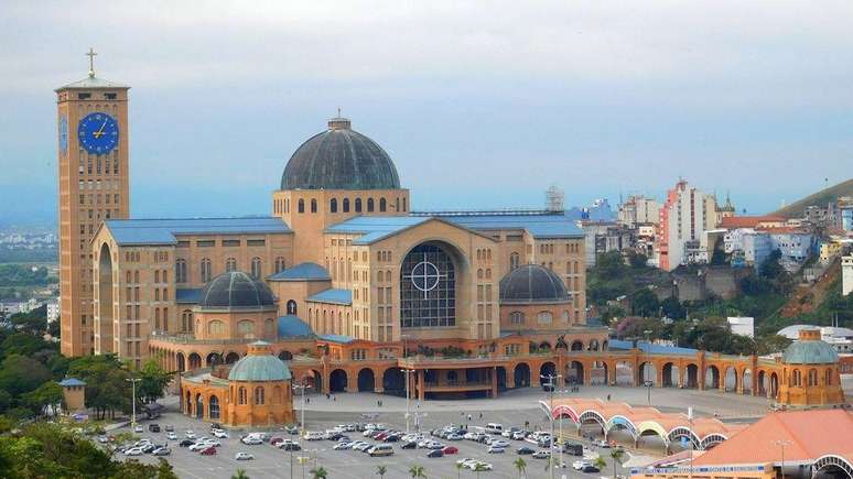 Nossa Senhora Aparecida: por que a santa envolvida em polêmica eleitoral é a padroeira do Brasil e 12 de outubro virou feriado nacional?