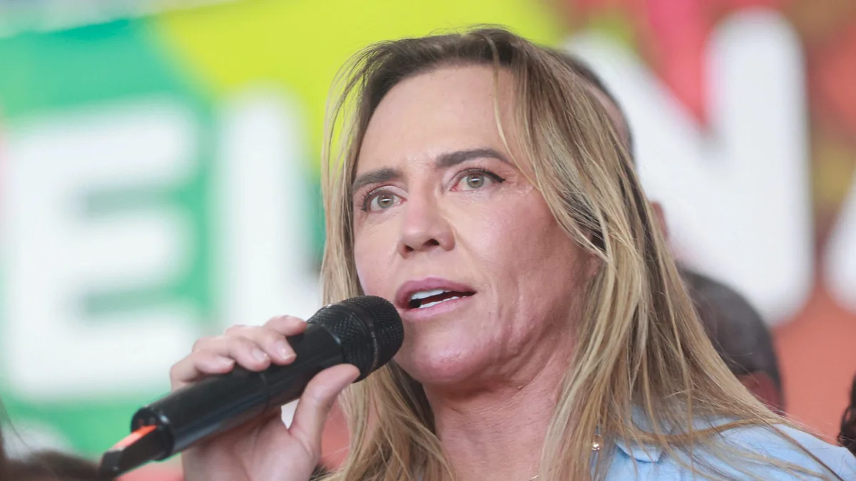 Celina promete metrô em Santa Maria e ampliação de hospital em Brazlândia