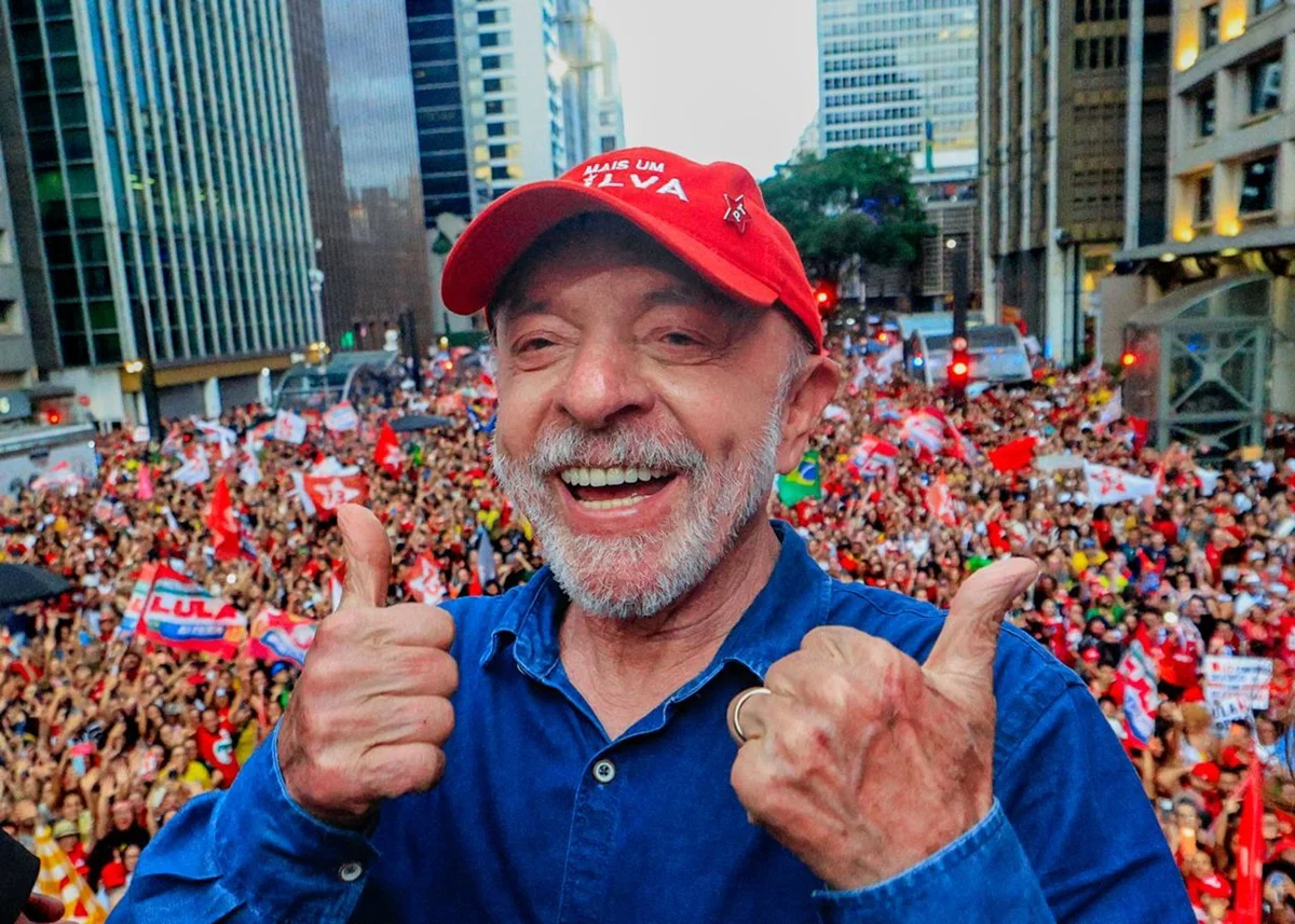 Presidente da República, Luiz Inácio Lula da Silva, durante ato de campanha no Rio de Janeiro: o evento "Lula em São Paulo